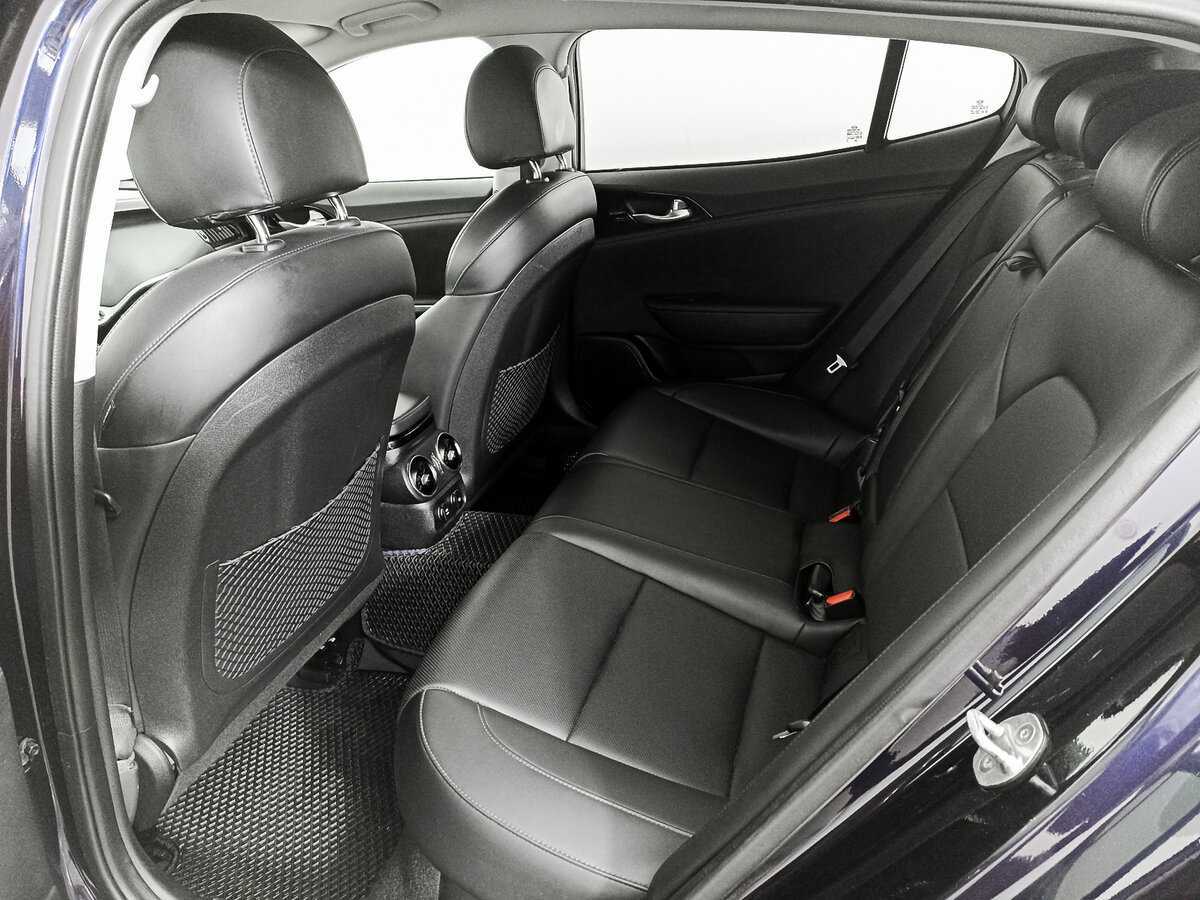 Купить Kia Stinger с пробегом. Фото: #11