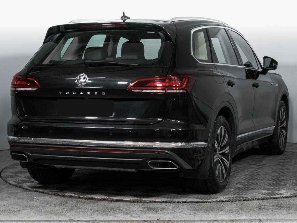 Купить Volkswagen Touareg с пробегом. Фото: #4