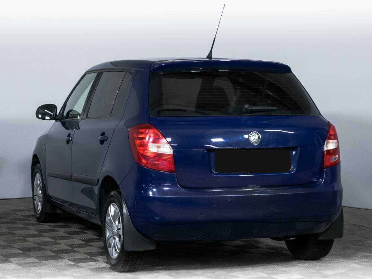 Купить Skoda Fabia с пробегом. Фото: #6