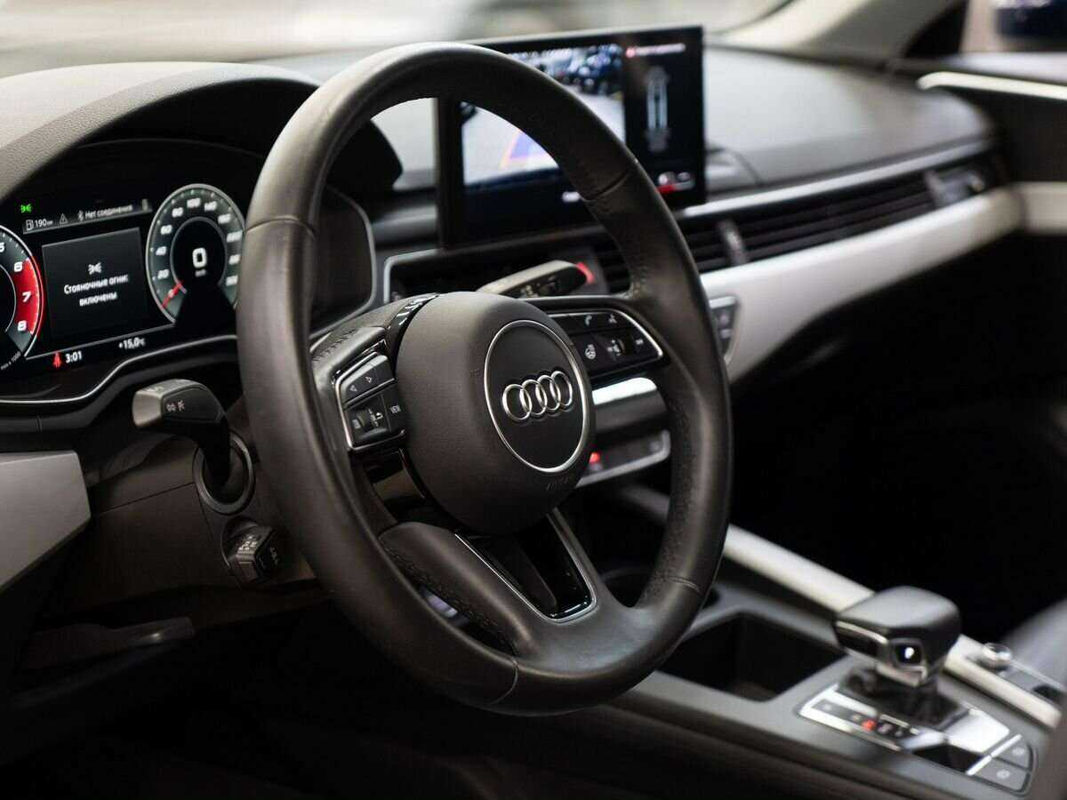 Купить Audi A4 с пробегом. Фото: #4