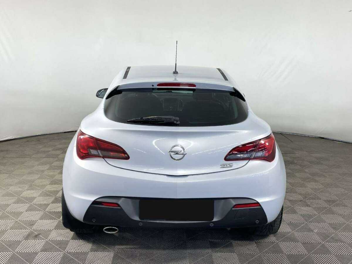Купить Opel Astra с пробегом. Фото: #2