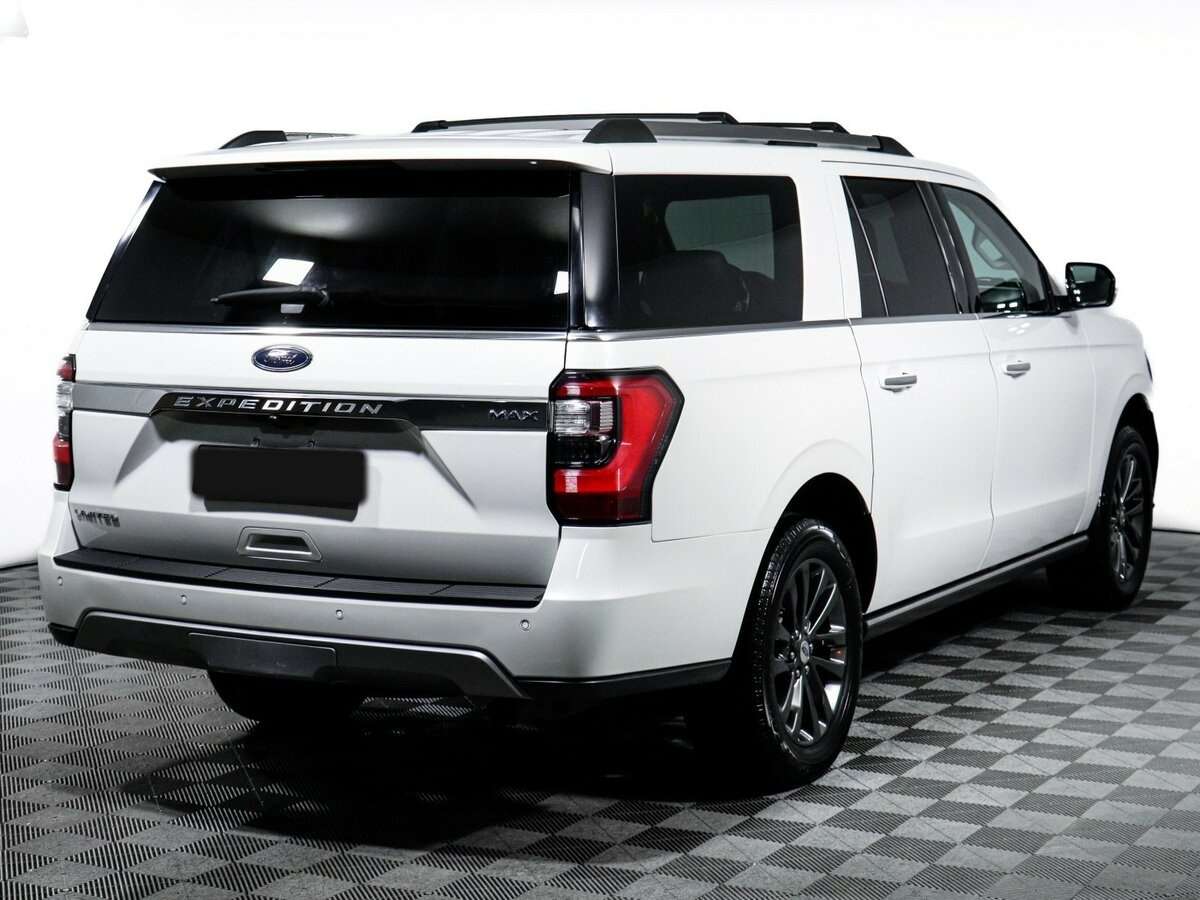 Купить Ford Expedition с пробегом. Фото: #4