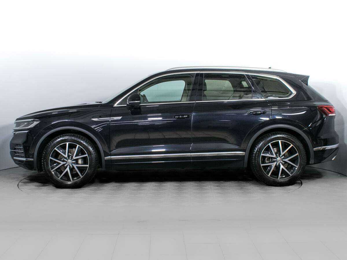 Купить Volkswagen Touareg с пробегом. Фото: #7