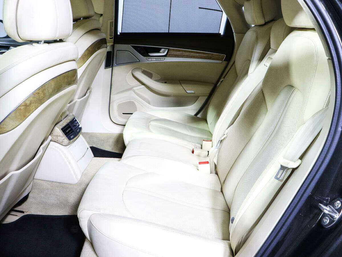 Купить Audi A8 с пробегом. Фото: #8