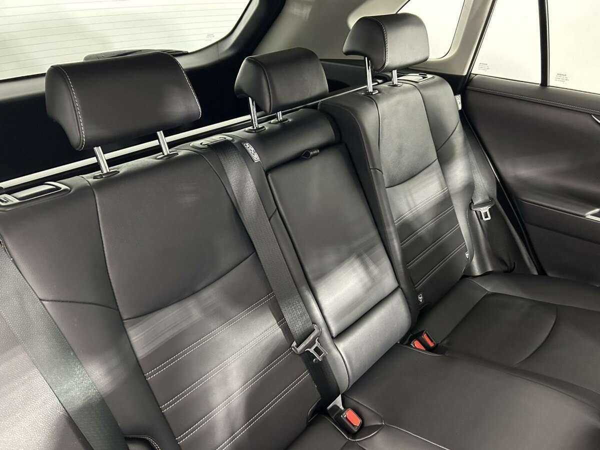 Купить Toyota RAV4 с пробегом. Фото: #14