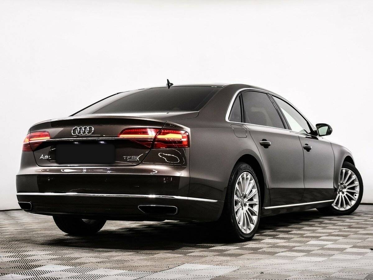 Купить Audi A8 с пробегом. Фото: #17