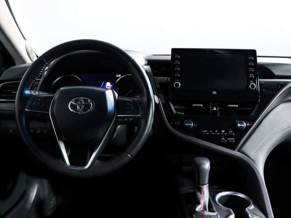 Купить Toyota Camry с пробегом. Фото: #9