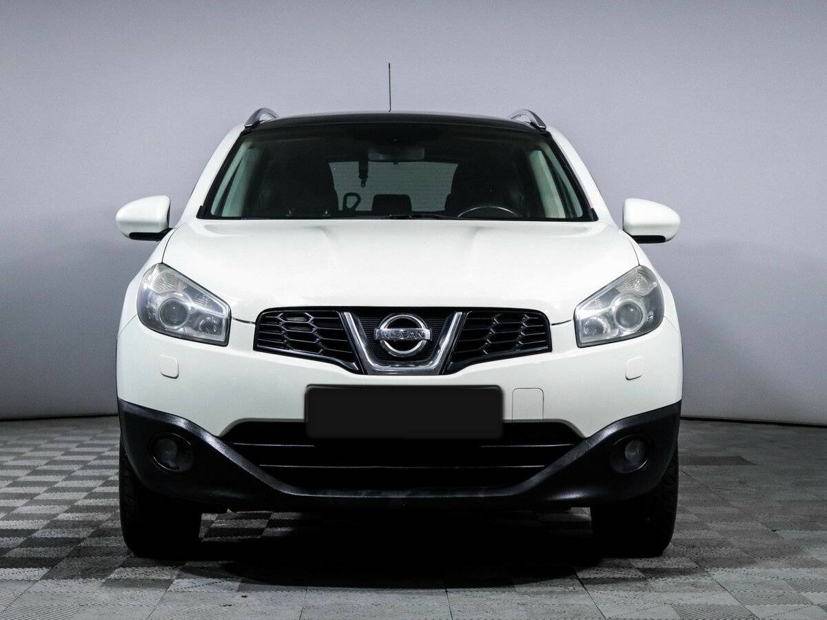 Купить Nissan Qashqai+2 с пробегом. Фото: #2