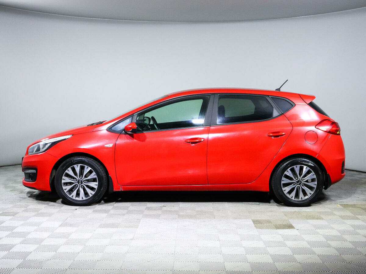 Купить Kia Ceed с пробегом. Фото: #7