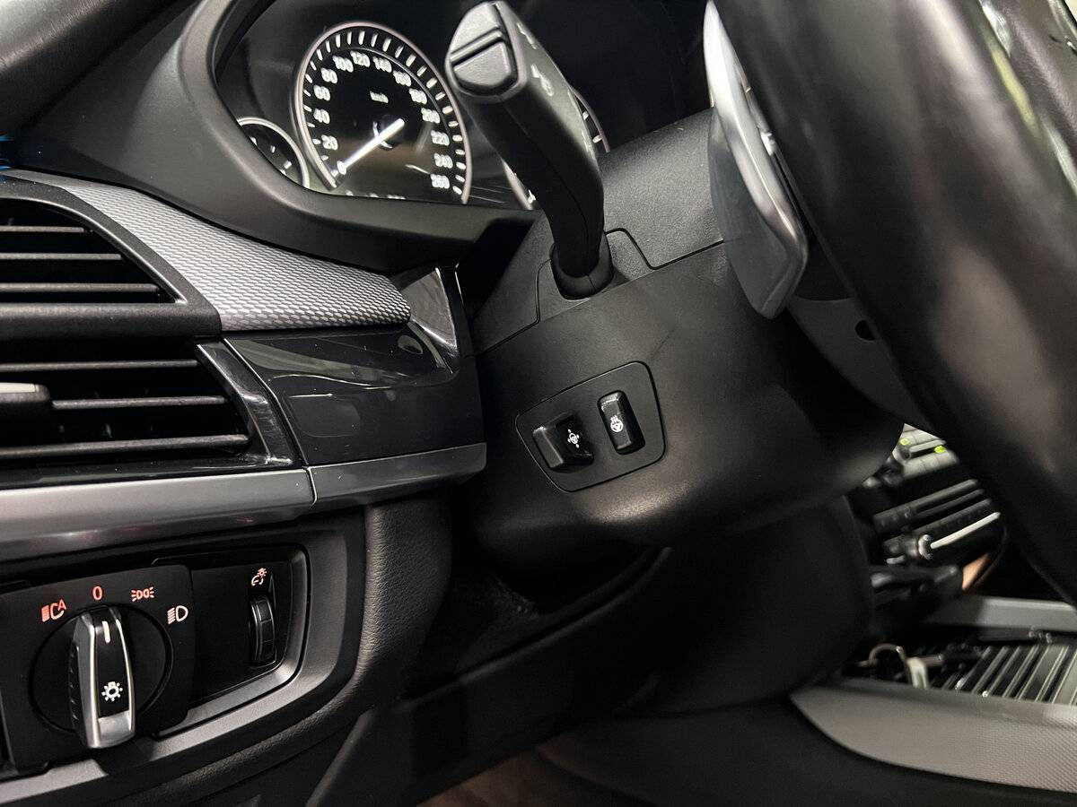 Купить BMW X5 с пробегом. Фото: #23