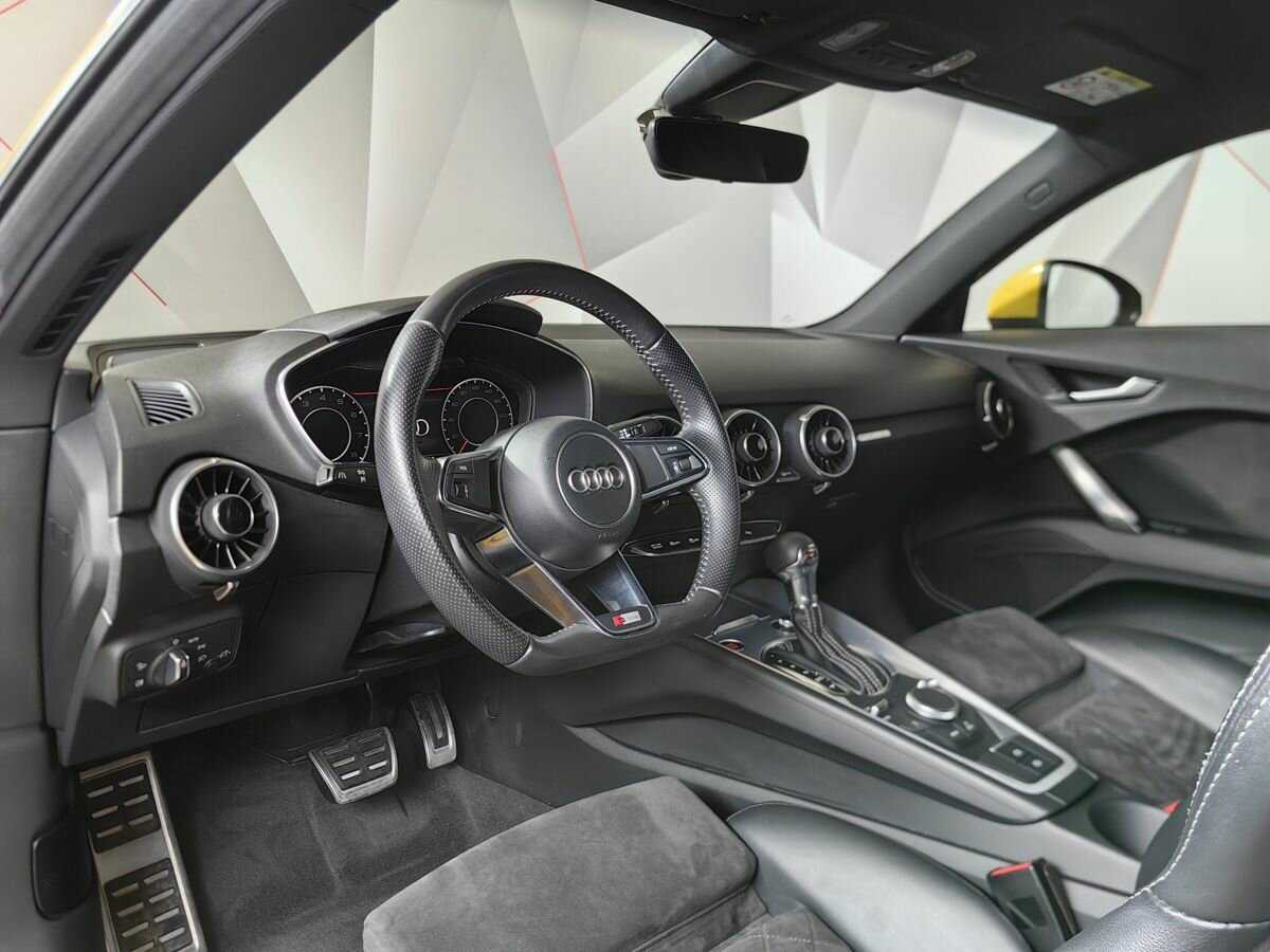 Купить Audi TT с пробегом. Фото: #12