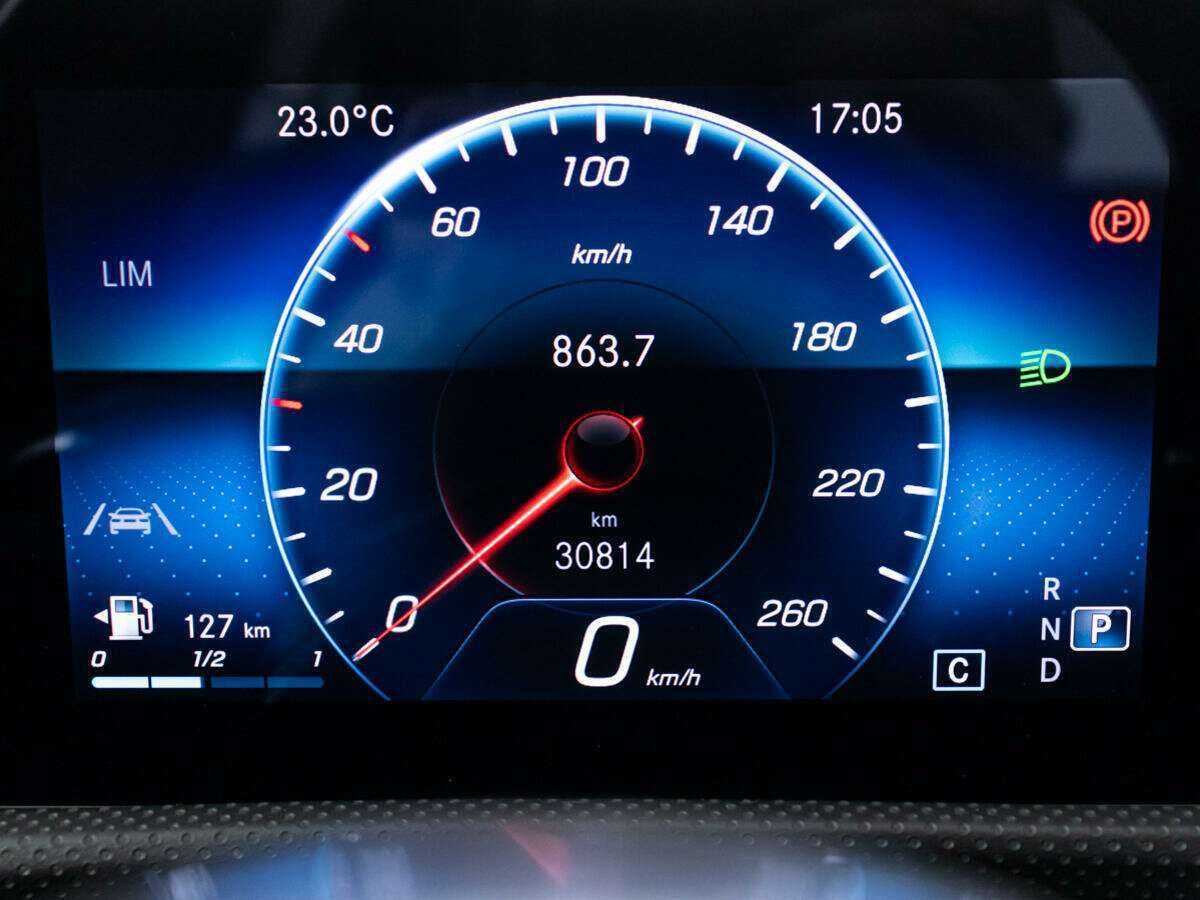 Купить Mercedes-Benz CLA с пробегом. Фото: #11