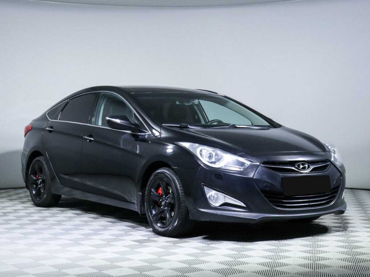 Купить Hyundai i40 с пробегом. Фото: #2