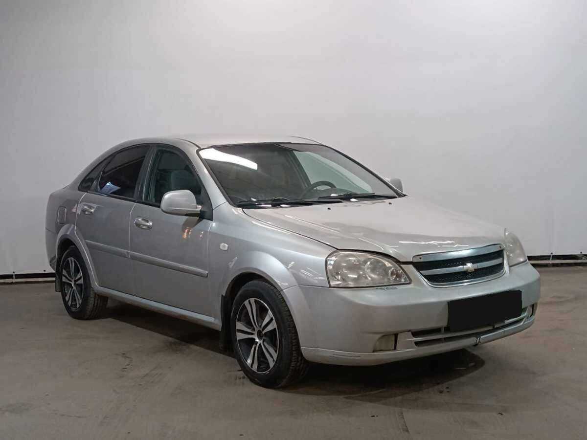 Купить Chevrolet Lacetti с пробегом. Фото: #2