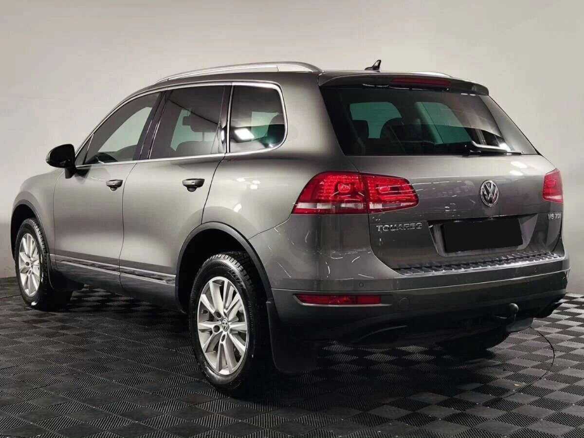 Купить Volkswagen Touareg с пробегом. Фото: #5