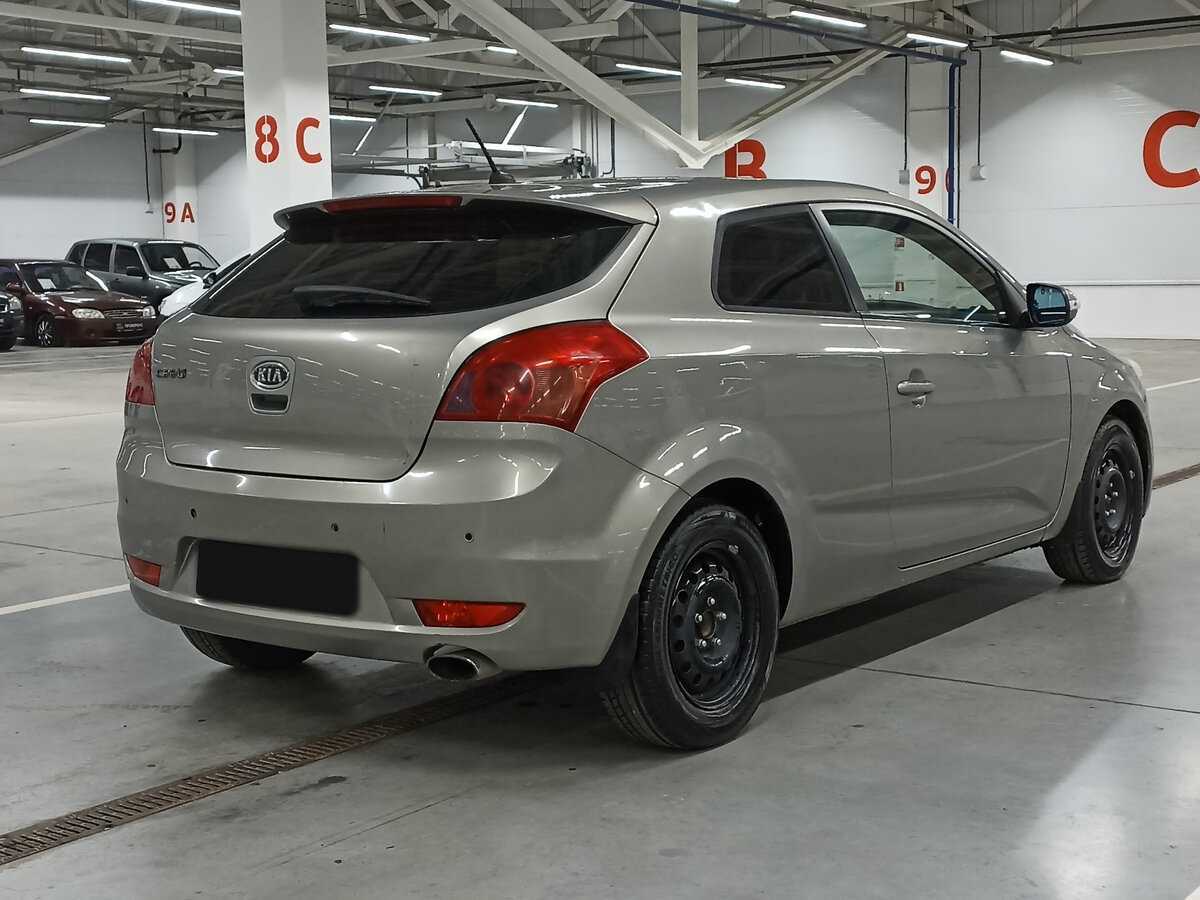 Купить Kia Ceed с пробегом. Фото: #4