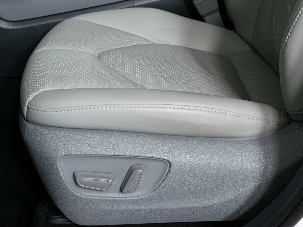 Купить Toyota Highlander с пробегом. Фото: #20