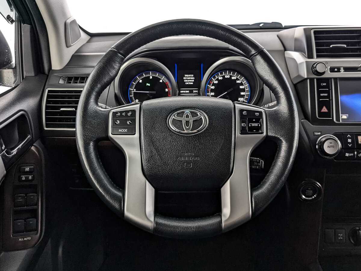 Купить Toyota Land Cruiser Prado с пробегом. Фото: #17