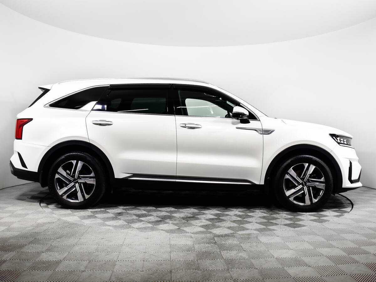 Купить Kia Sorento с пробегом. Фото: #3