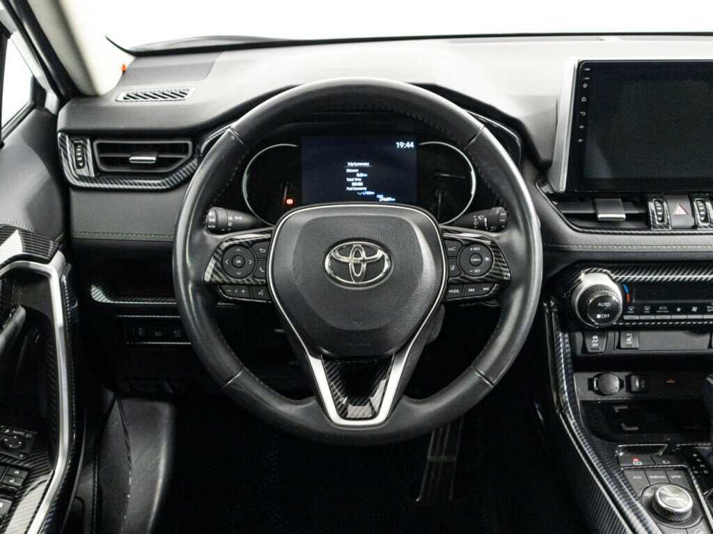 Купить Toyota RAV4 с пробегом. Фото: #21