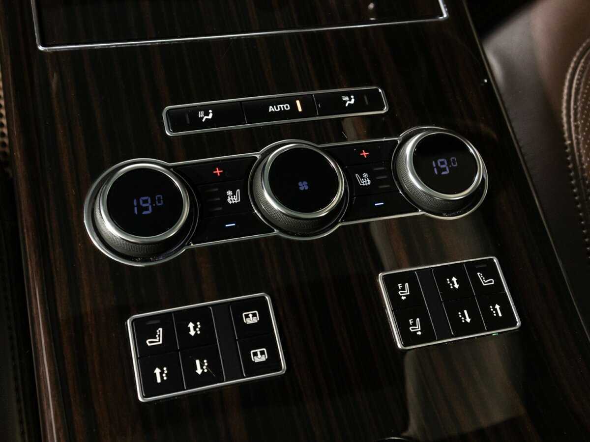 Купить Land Rover Range Rover с пробегом. Фото: #10