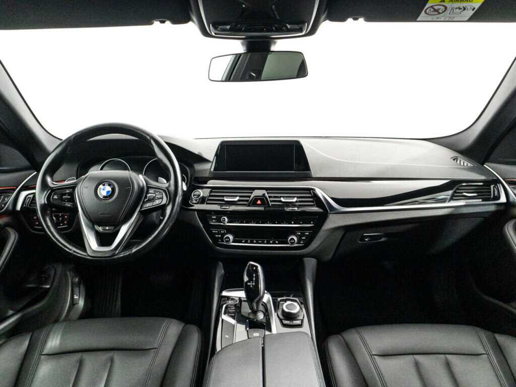 Купить BMW 5 серии с пробегом. Фото: #12