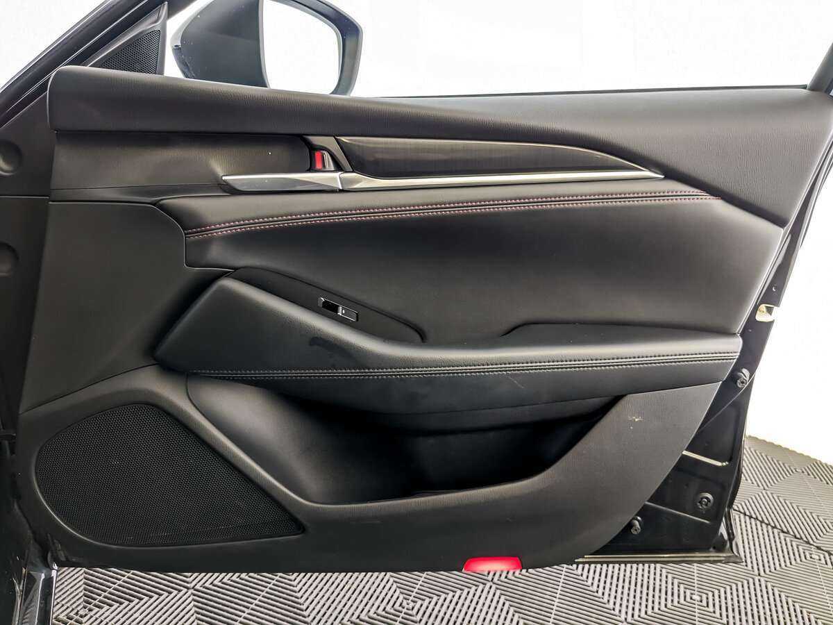 Купить Mazda 6 с пробегом. Фото: #23