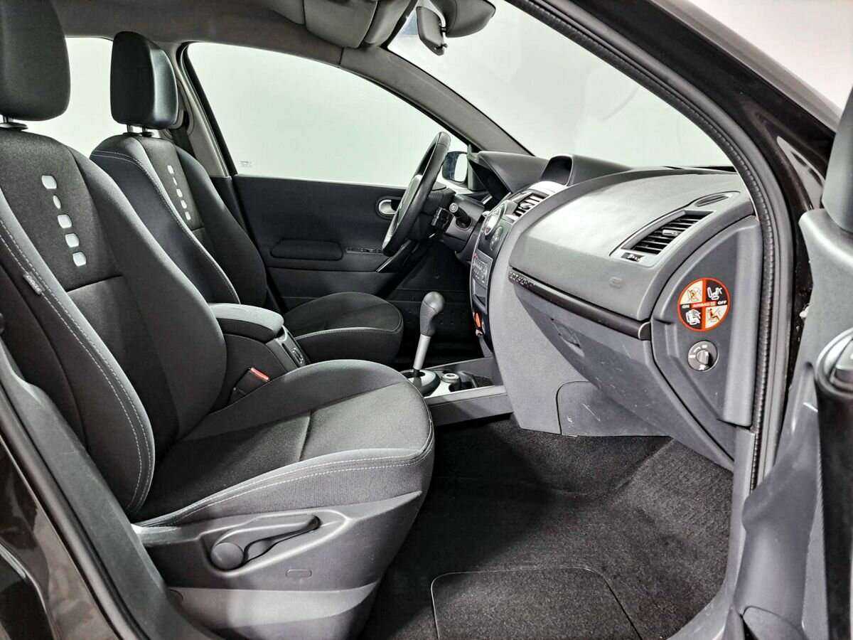 Купить Renault Megane с пробегом. Фото: #8