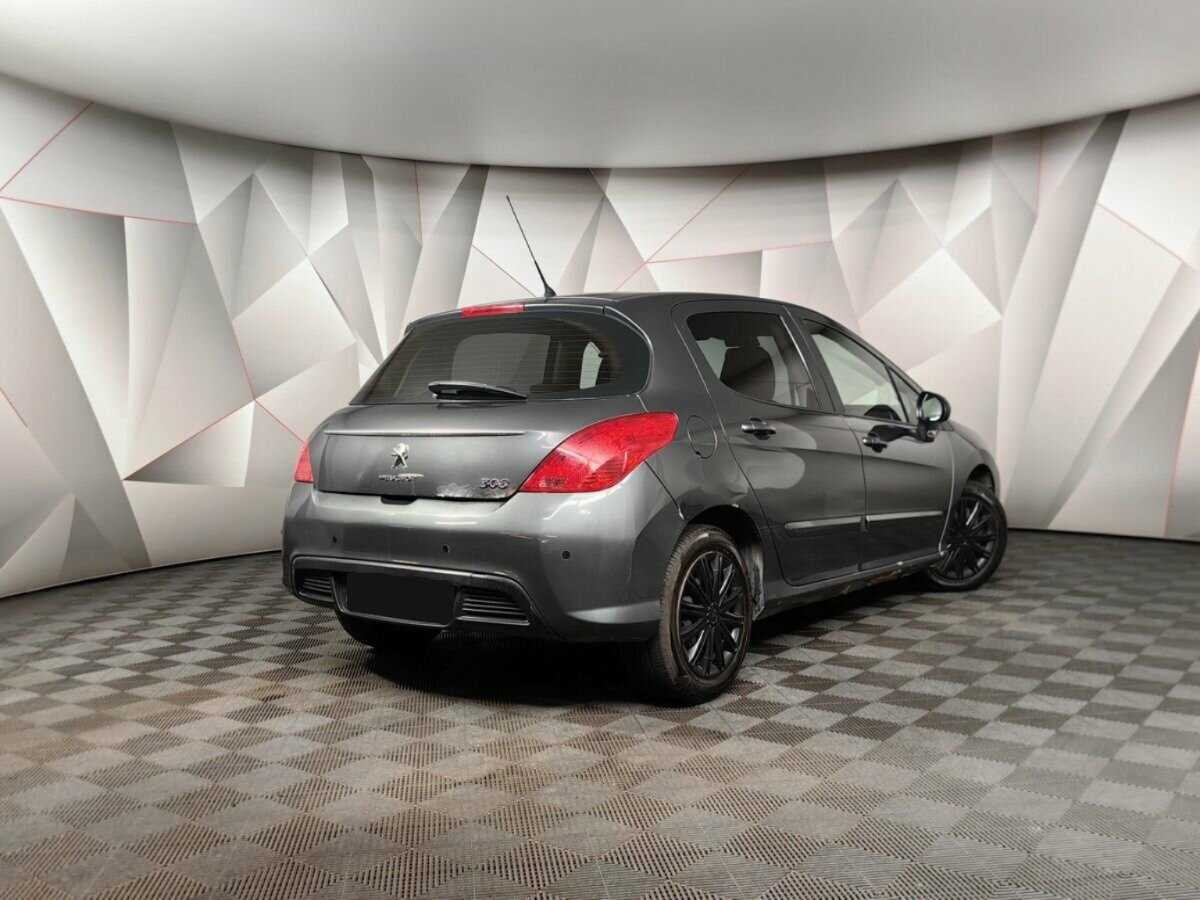 Купить Peugeot 308 с пробегом. Фото: #1