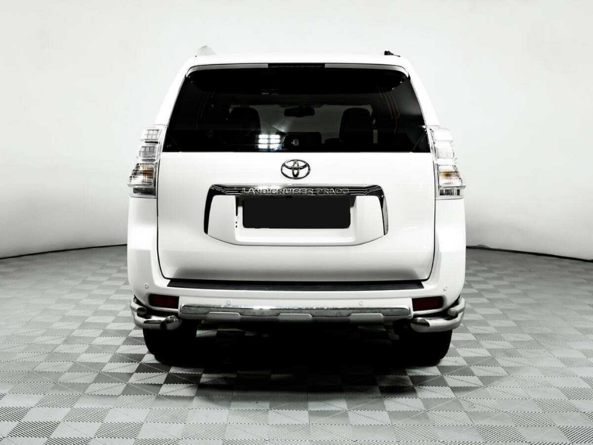 Купить Toyota Land Cruiser Prado с пробегом. Фото: #5