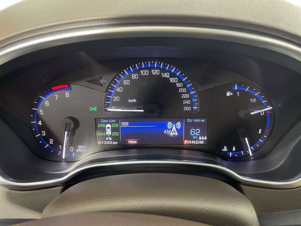 Купить Cadillac SRX с пробегом. Фото: #10