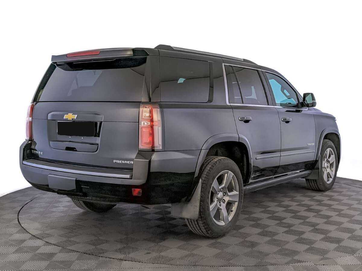 Купить Chevrolet Tahoe с пробегом. Фото: #4