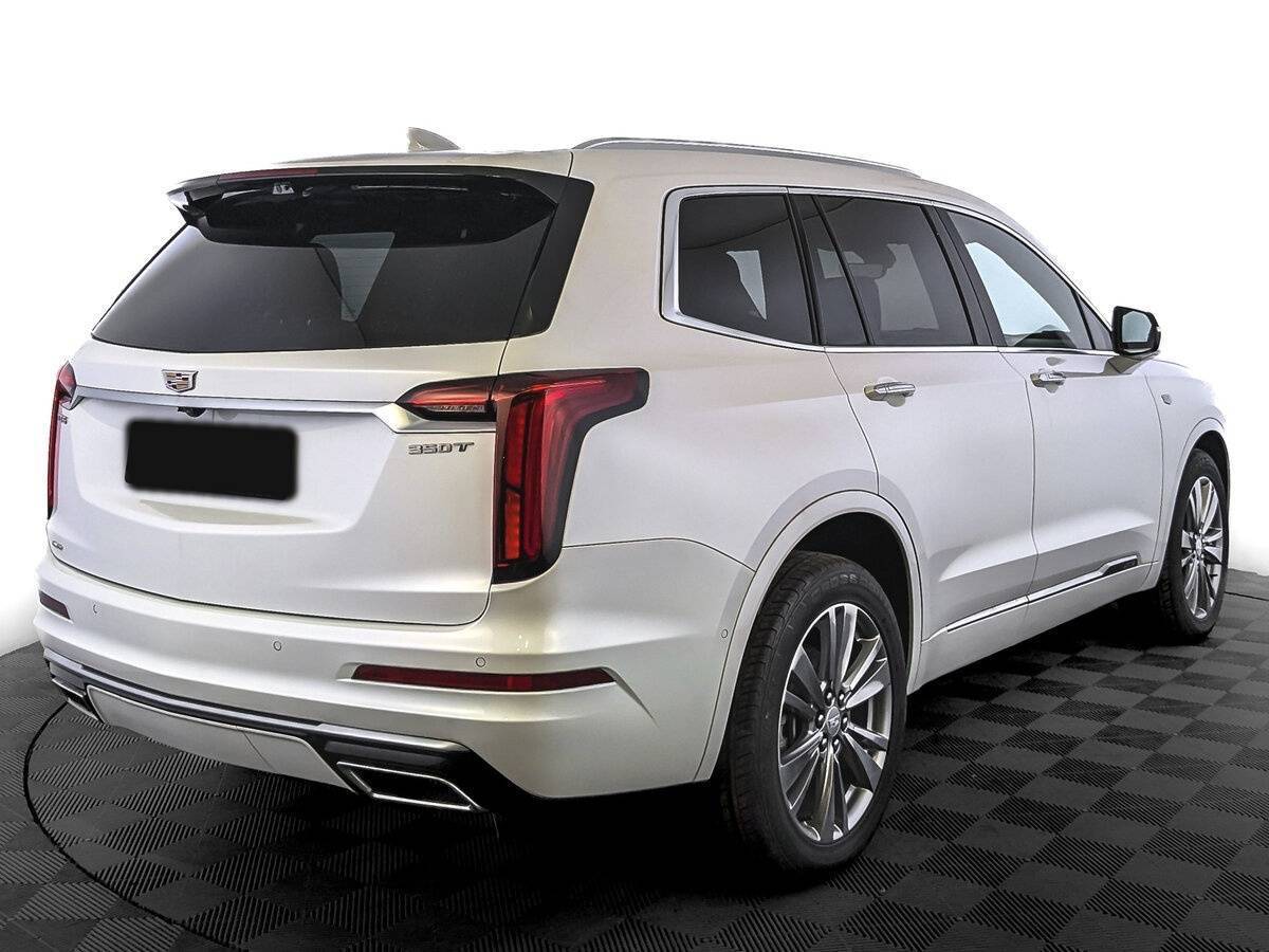Купить Cadillac XT6 с пробегом. Фото: #1