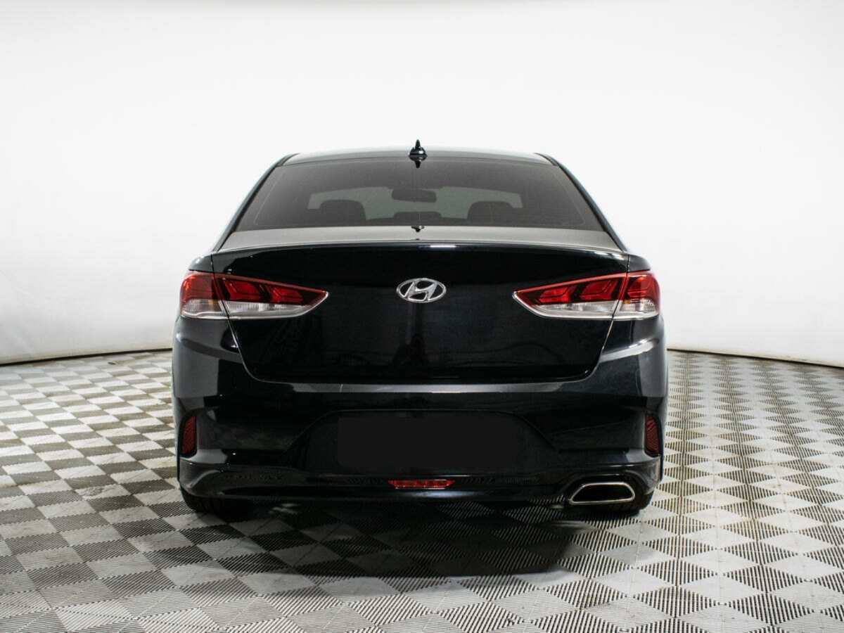 Купить Hyundai Sonata с пробегом. Фото: #4