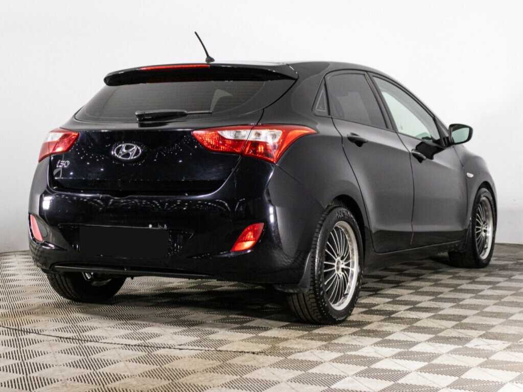 Купить Hyundai i30 с пробегом. Фото: #4