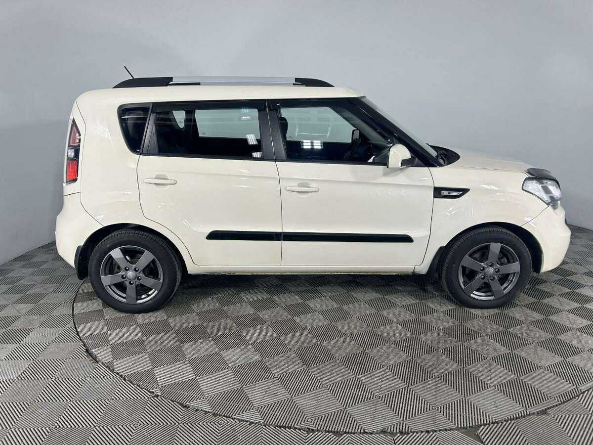 Купить Kia Soul с пробегом. Фото: #3