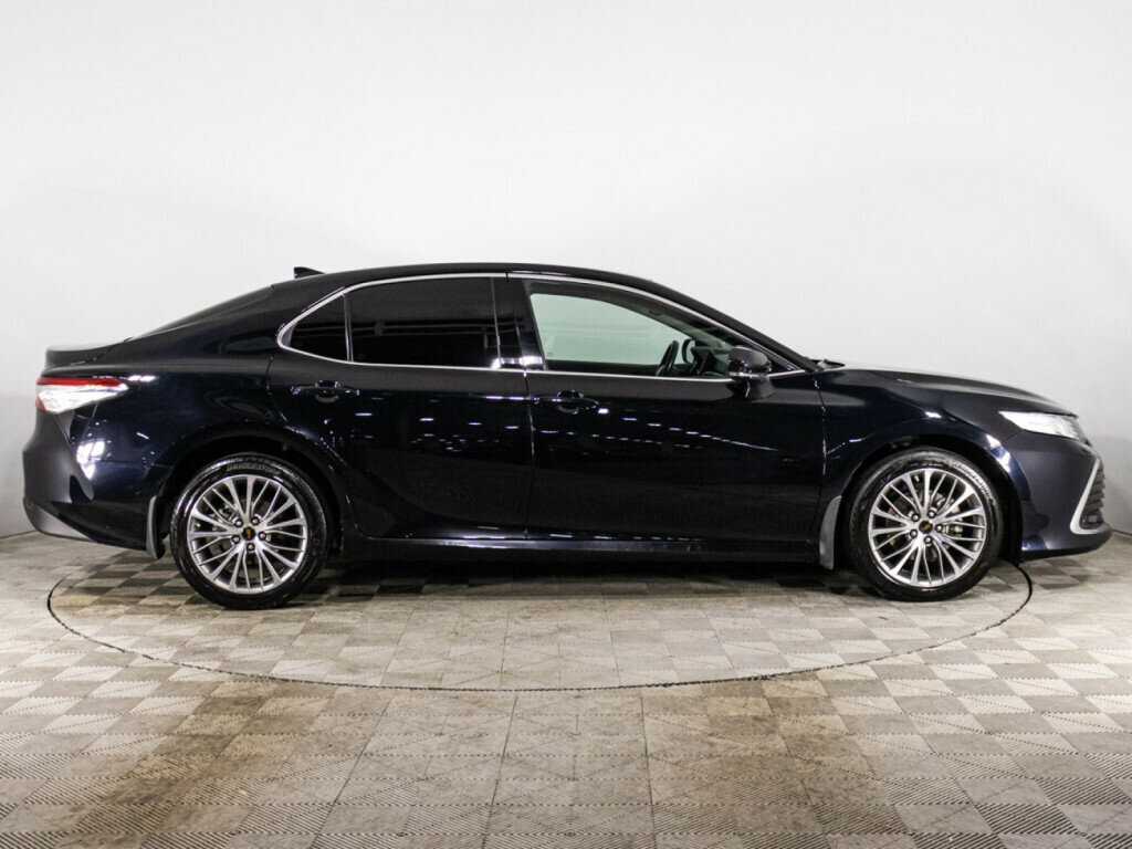 Купить Toyota Camry с пробегом. Фото: #3