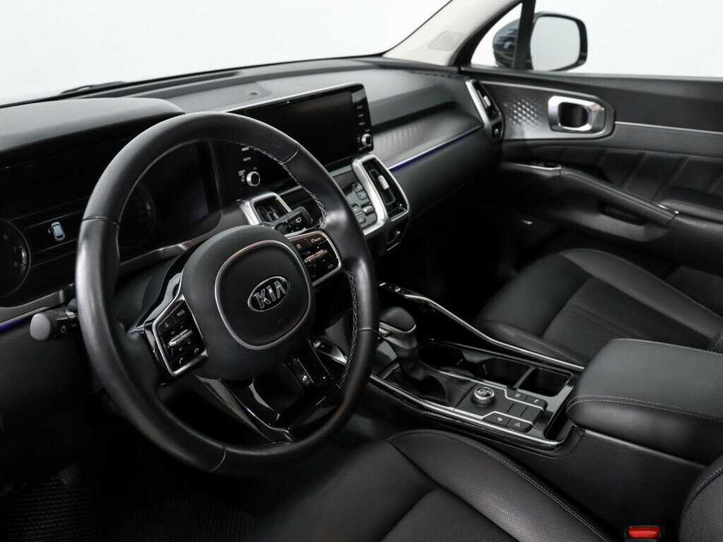 Купить Kia Sorento с пробегом. Фото: #8