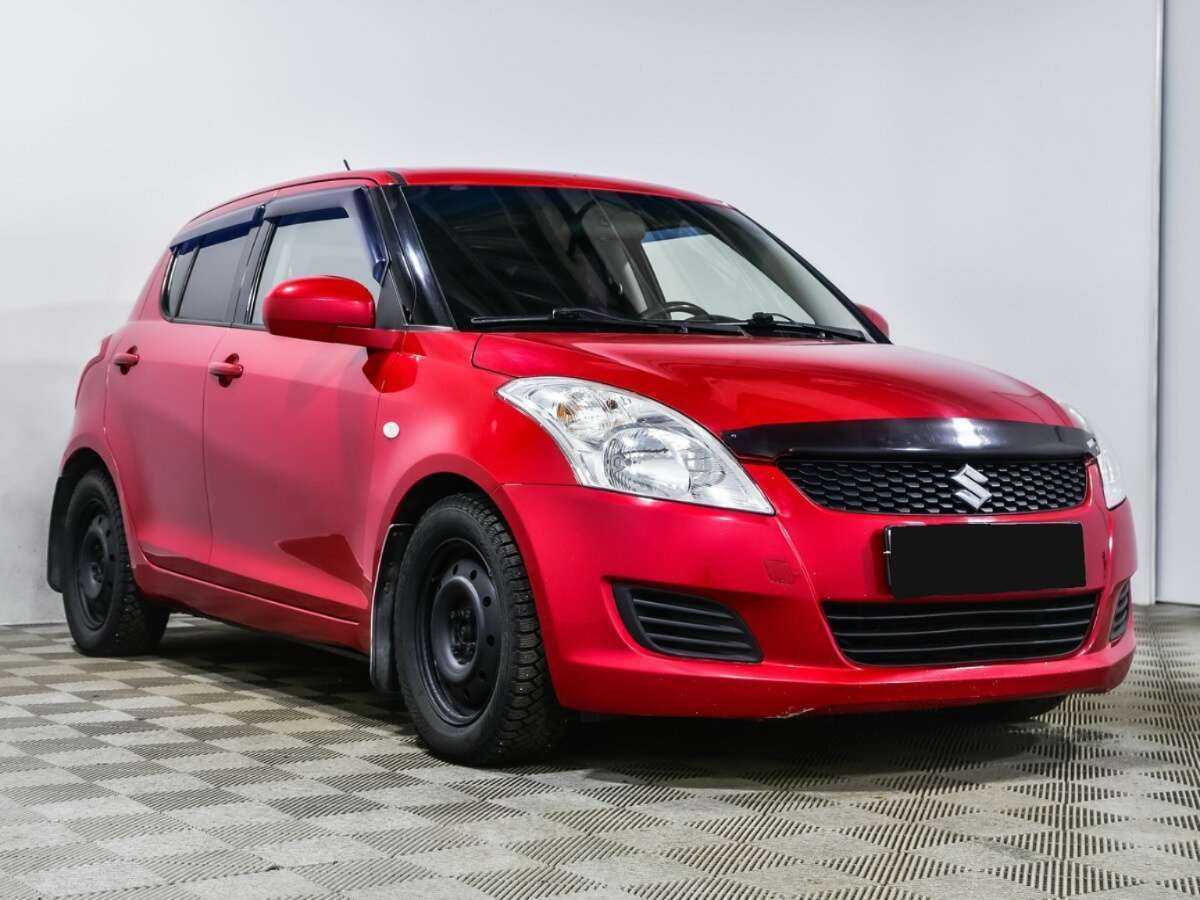 Купить Suzuki Swift с пробегом. Фото: #2
