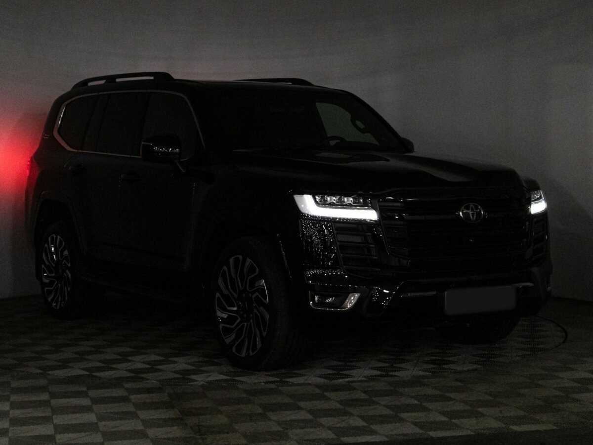 Купить Toyota Land Cruiser с пробегом. Фото: #32
