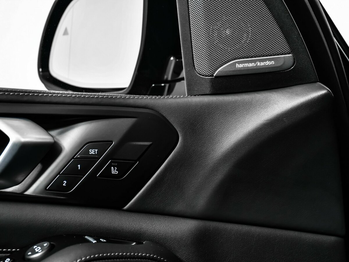 Купить BMW X5 с пробегом. Фото: #22