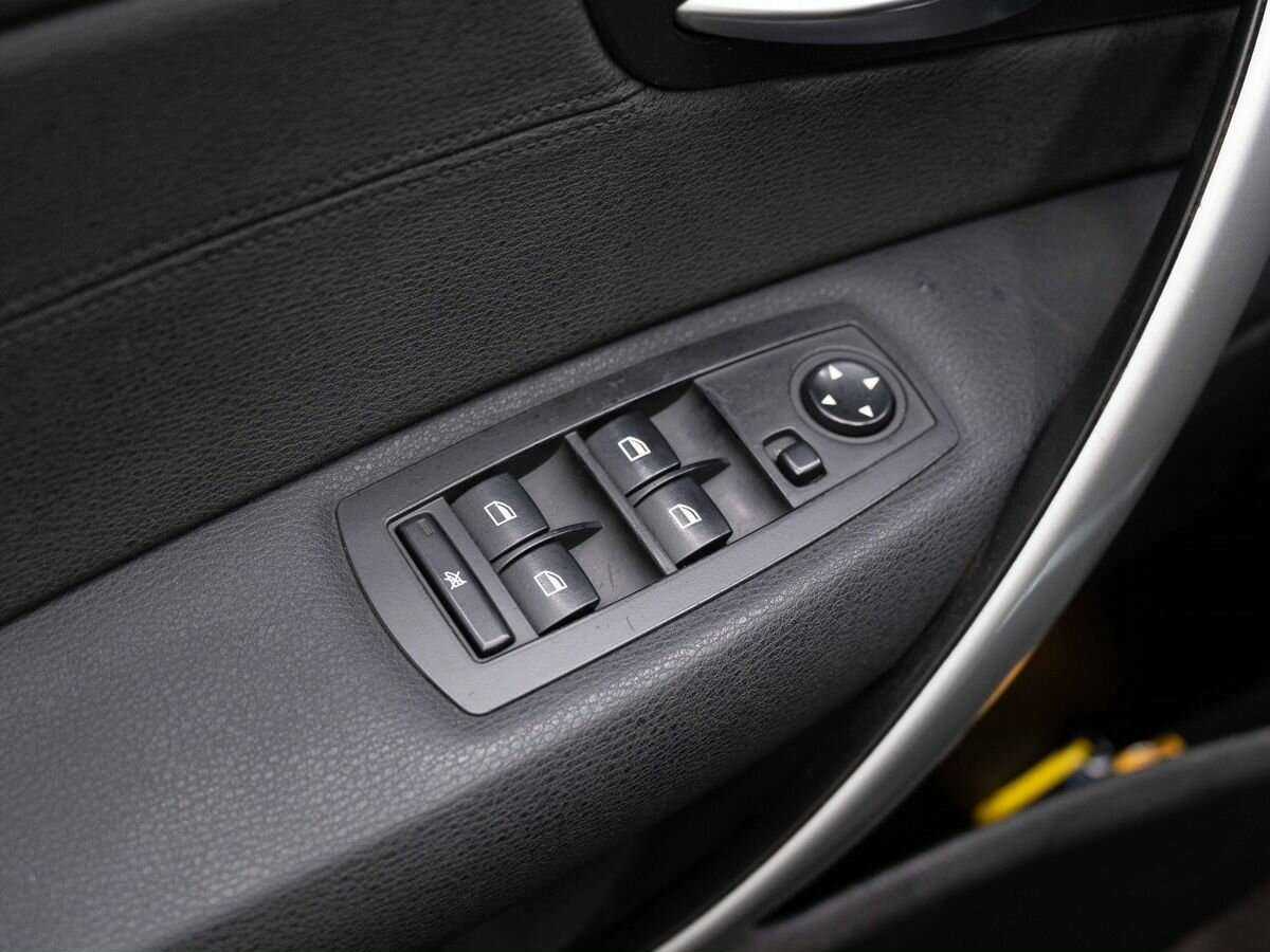 Купить BMW X3 с пробегом. Фото: #12