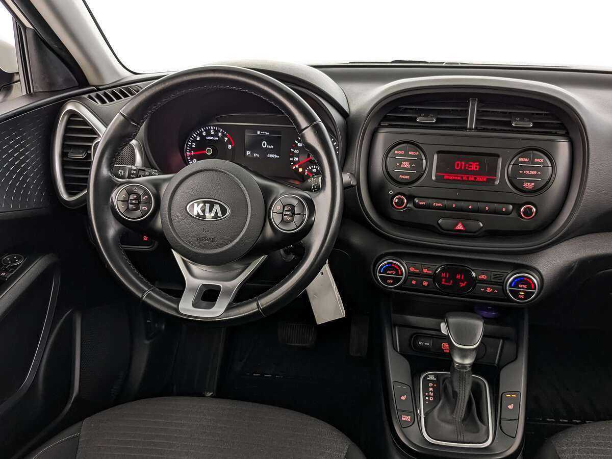 Купить Kia Soul с пробегом. Фото: #21