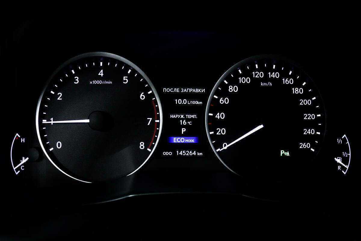 Купить Lexus ES с пробегом. Фото: #9
