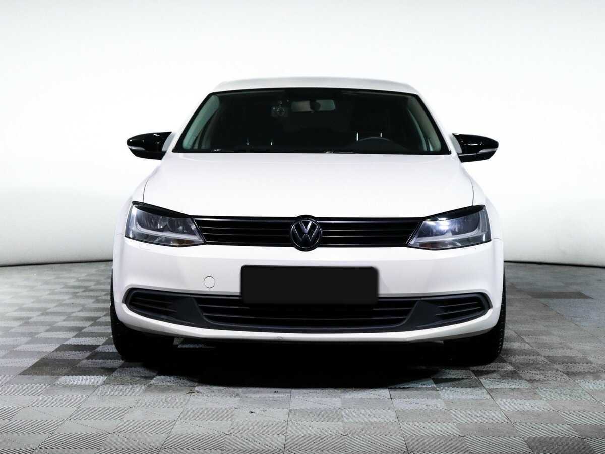 Купить Volkswagen Jetta с пробегом. Фото: #1