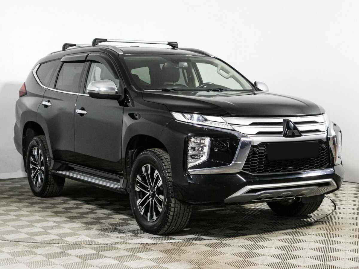 Купить Mitsubishi Pajero Sport с пробегом. Фото: #2