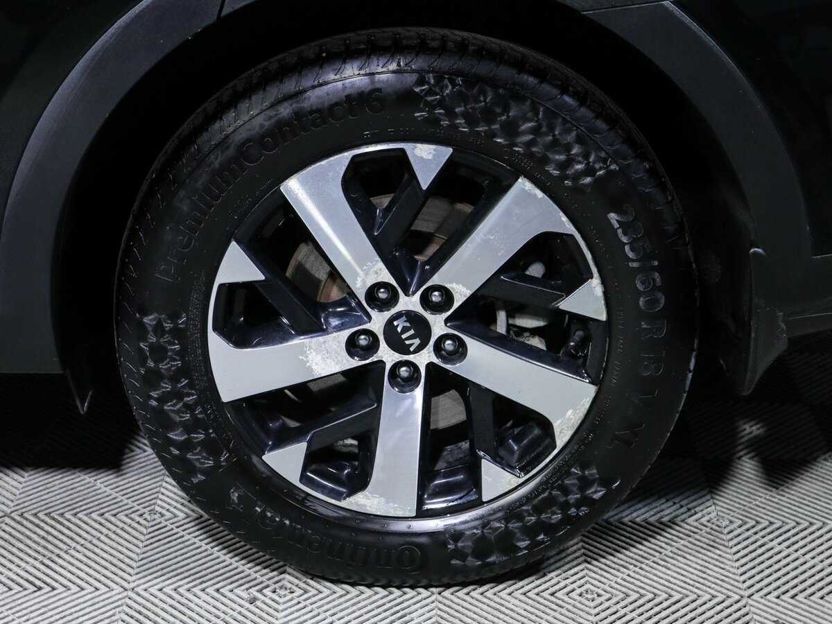 Купить Kia Sorento с пробегом. Фото: #11