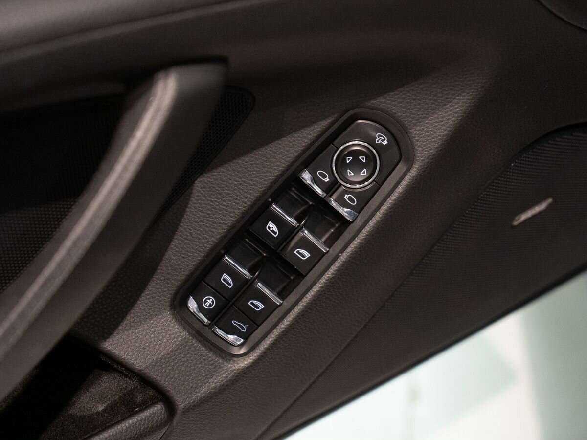 Купить Porsche Panamera с пробегом. Фото: #15