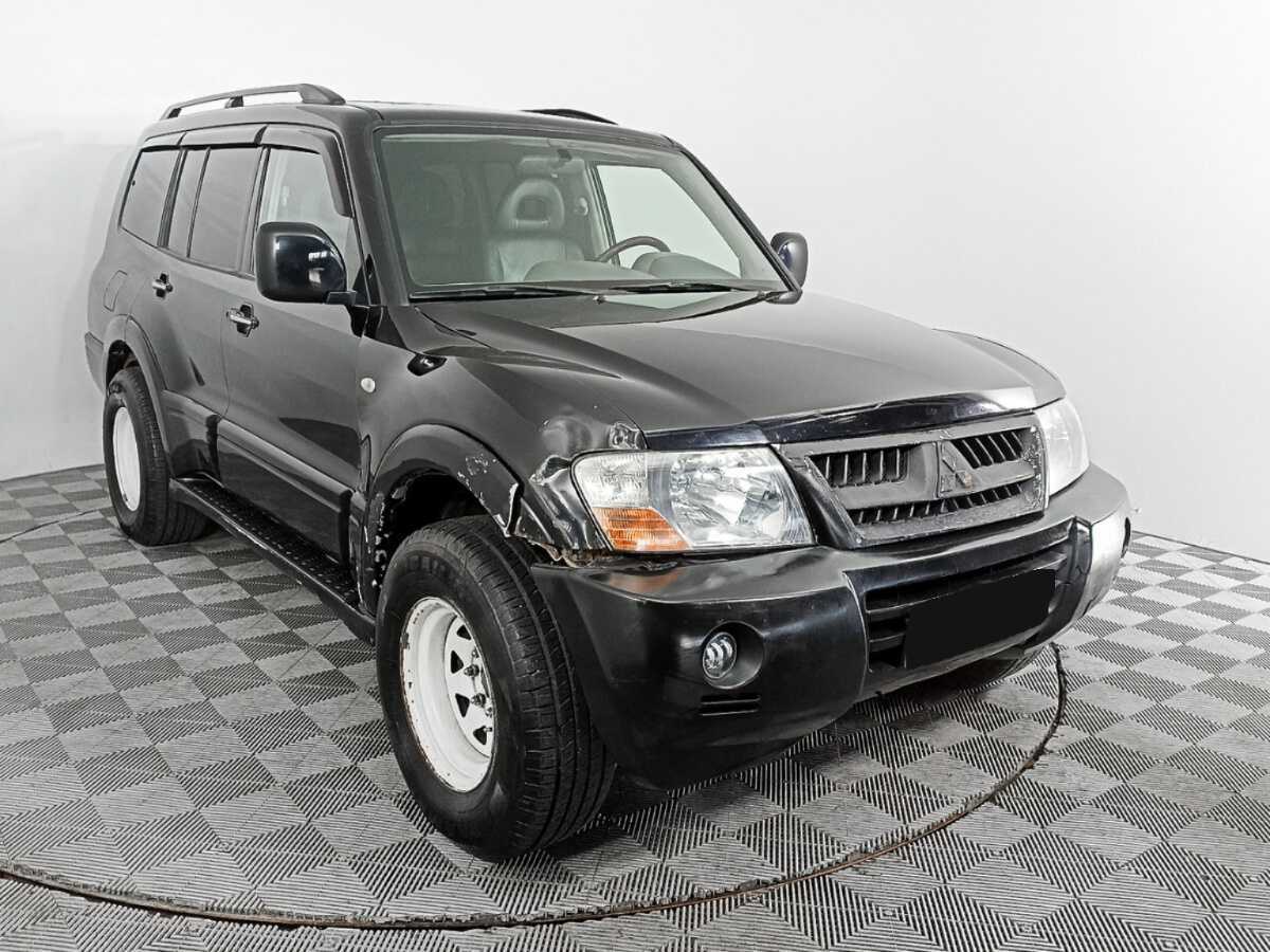 Купить Mitsubishi Pajero с пробегом. Фото: #2
