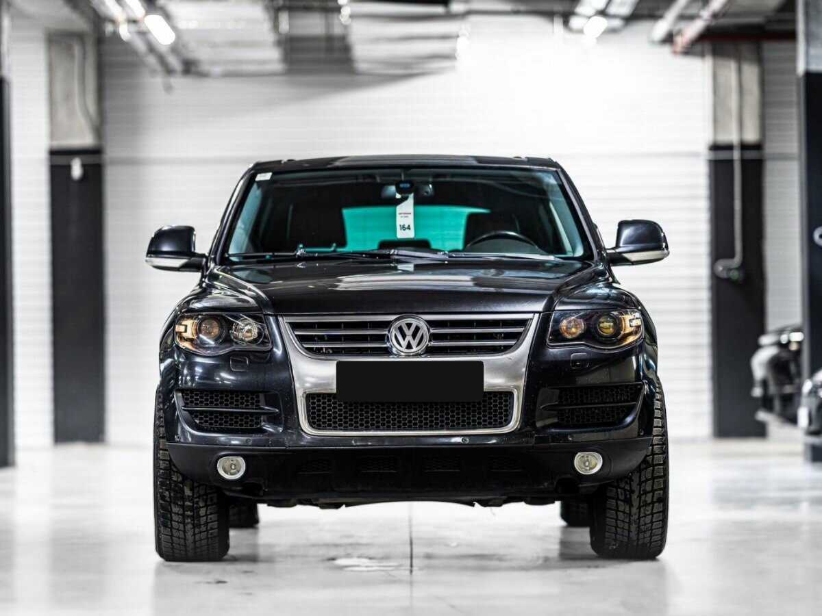 Купить Volkswagen Touareg с пробегом. Фото: #2